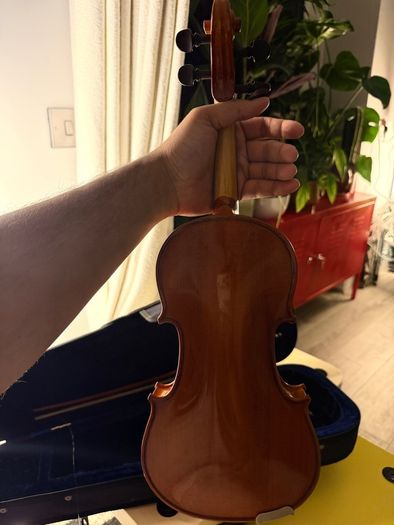 Deluxe Student 1/4 Violin Charles Byrne