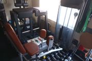 Hip adductor/abductor machine