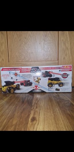 Laser Battle Hunters: Shadow vs Reaper Remote Control Vehicles 2-Pack