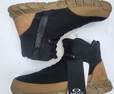 Oakley Assault boots