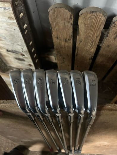 Ping i210 Irons 4-pw