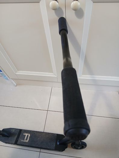 Pro Scooter + Full Protective Gear Set - Like New, Barely Used