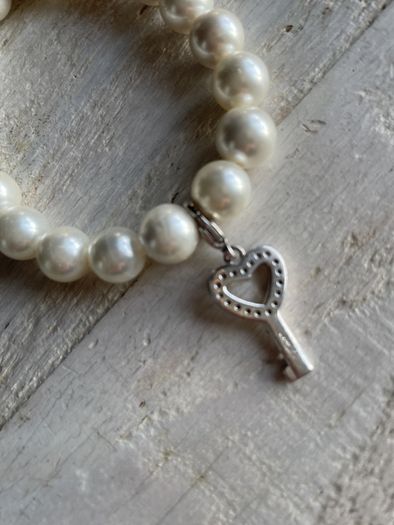 Italian Luxury Brand Ti Sento Pearl Bracelet