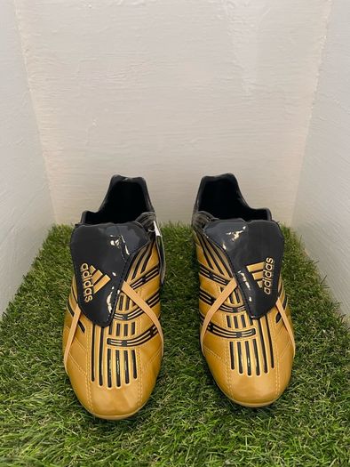 Adidas Predator Absolute FG Football Boots | UK 9