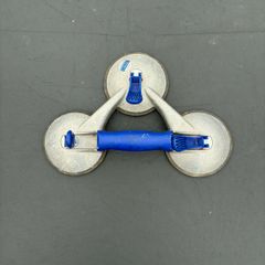 Triple Vacuum Suction Cup Lifter