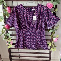 top Bnwt size 12 navy & pink short sleeve vintage inspired top Marc Angelo