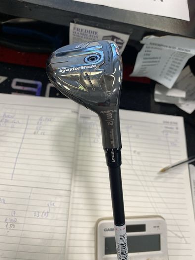 Taylormade Hybrid Qi35
