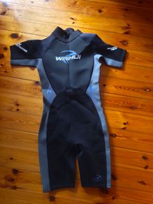 wetsuit - shortie medium