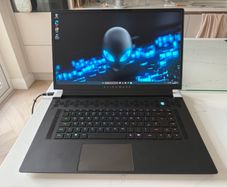 Alienware X17 Gaming Laptop