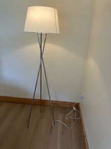 Floor Lamp Chrome & White