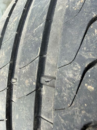 2 Tires