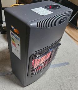 Greengear 4.2kW Portable Gas Heater + Empty Gas Cylinder