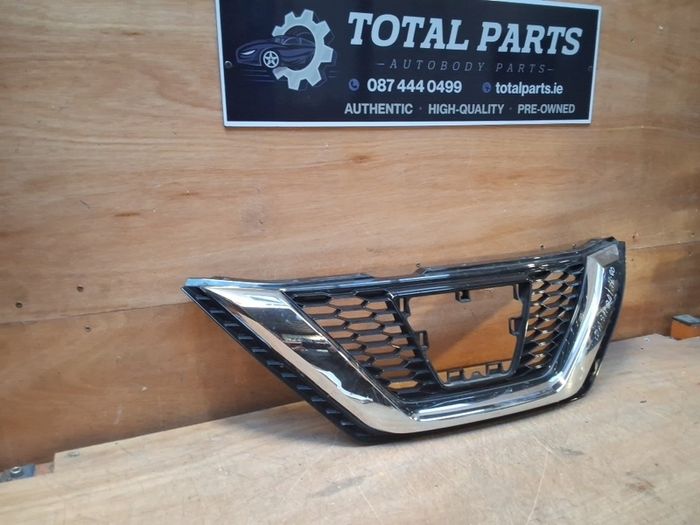 Nissan qashqai 2017-20 front grill
