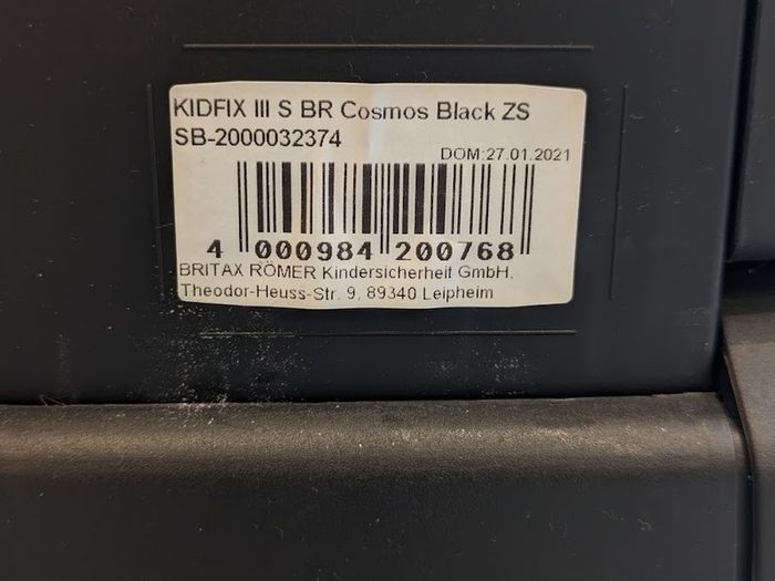 Britax Romer Kidfix III S with XP Pad and SICT High Back Booster Car Seat - Cosmos Black