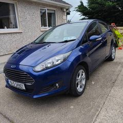 2015 Ford Fiesta