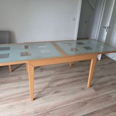 extendable table 4 ft/8 ft