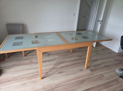 extendable table 4 ft/8 ft