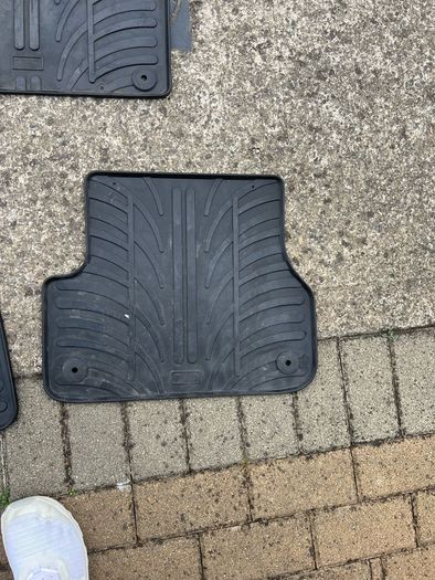 Audi A6 C7 Rubber Mats
