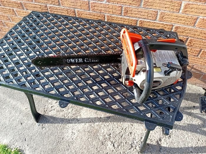 chainsaw