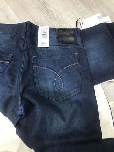 jeans Calvin Klein size 30 long brand new