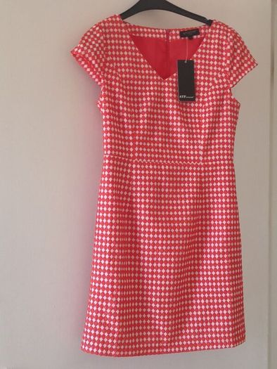 Beautiful New Attentif Paris Dress