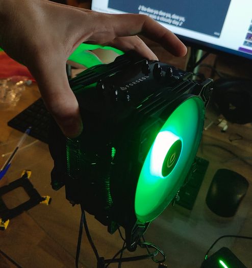 Tempest Tower CPU ARGB Cooler Black / White