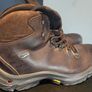 Hiking boots Image 3