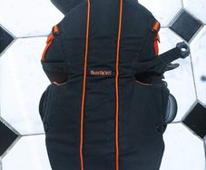 baby Bjorn harness