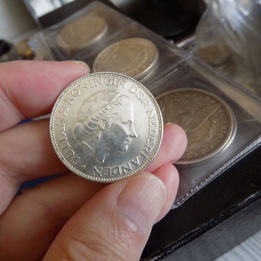 Netherlands 1966, 2/1/2 Gulden Silver coin.72% Silver.