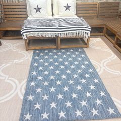 Ex display 100cm x 158cm distressed french navy and off white outdoor/indoor star rug