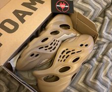 Yeezy Foam RNR