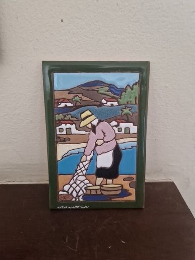 tile wall hanging