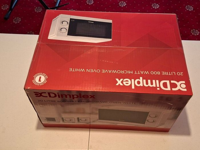 Dimplex 20 Litre 800W Microwave White BRAND NEW