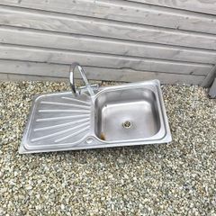 Stainless steel sink