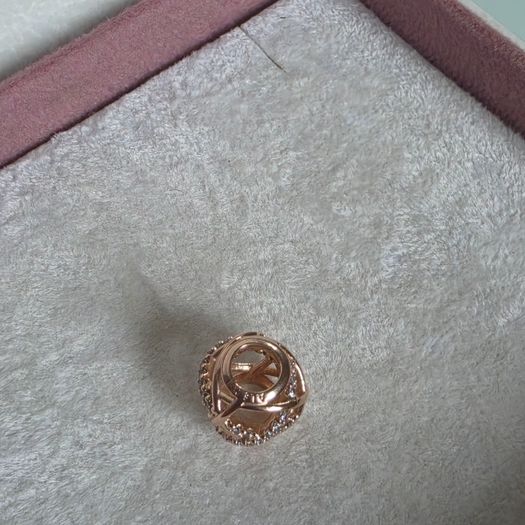 Pandora sparkling polished lines charm rose gold 14 plated perfect condition