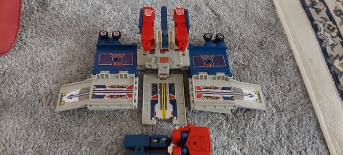 Transformer / toy