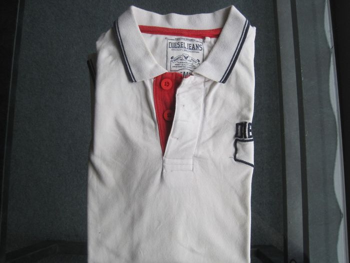 Bundle of 6 S/M Tee Shirts.