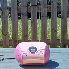CD Player With Radio