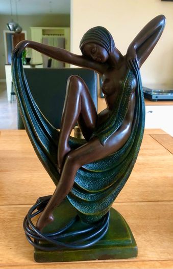 Art Deco Lamp