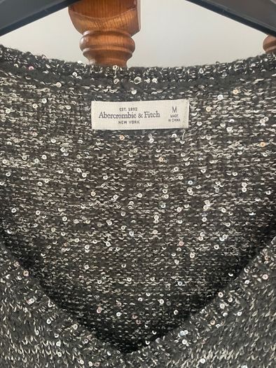 Abercrombie & Fitch V-neck sweater