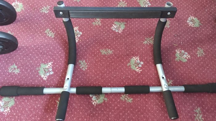 HOME GYM SET 27.5kg Plates + 12kg Kettlebell 40
