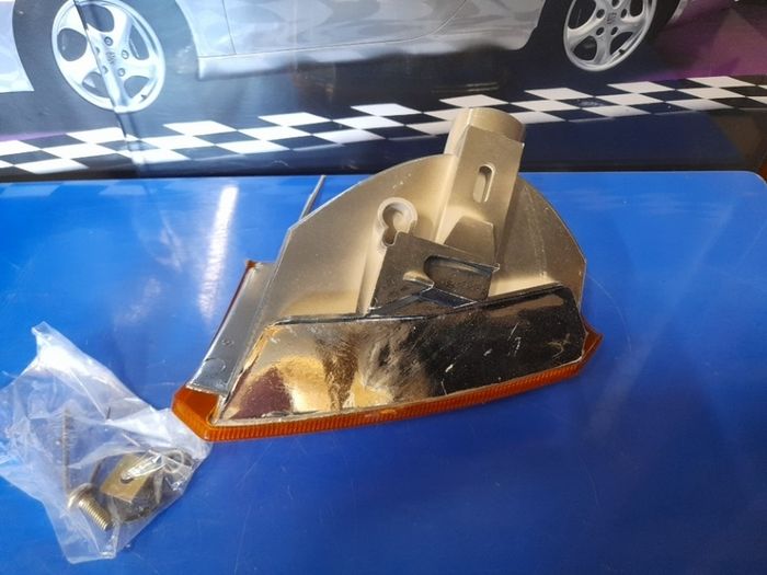 peugeot 205 passenger side indicator