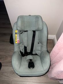 Avionaut Sky extended rear facing car seat