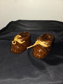 Pair of Vintage Ceramic Shoe Ashtrays