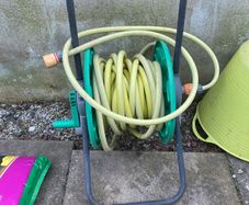 Garden hose reel