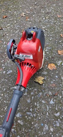Efco hedge trimmer