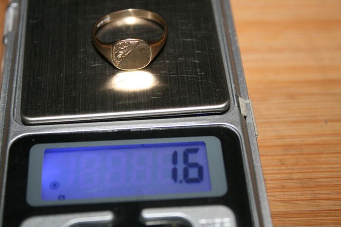 9ct Oval Signet Ring Yellow Gold Mens Ring 375 - 1,6g