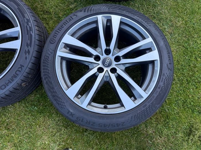 audi a6 tyres and genuine scratcless alloys