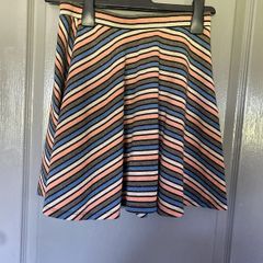 girls skirt