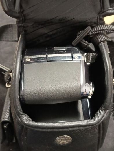 Olympus Camera SP 81OUZ 24mm HDMI 36x zoom Preowned